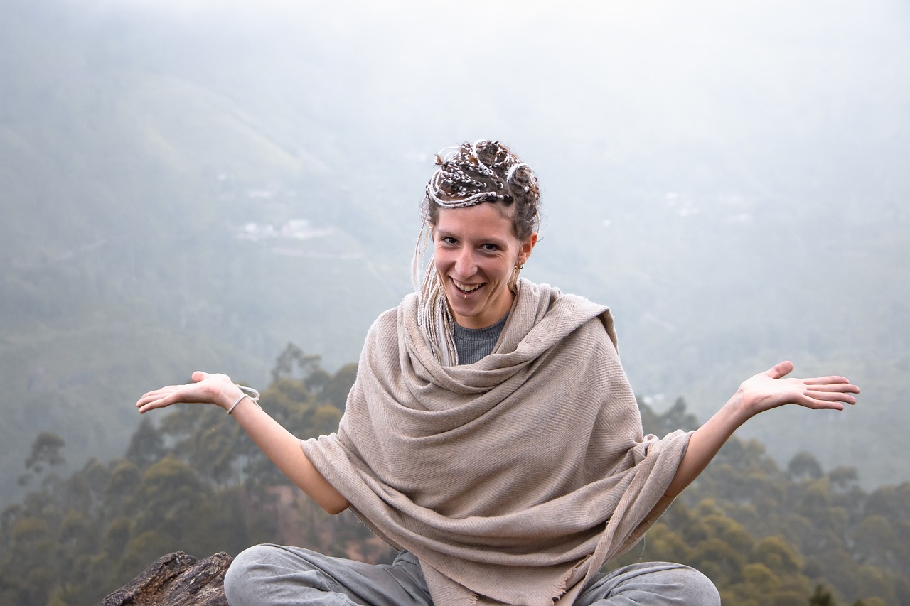 Rush Sri Lanka’s Scenic Splendor: A 2-Day Journey through Kandy, Nuwara Eliya & Ella